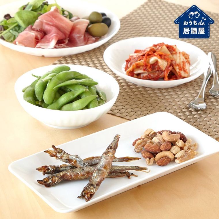 ダイソーで「おうちde居酒屋」シリーズ販売中!お酒がおいしくなるグラスや食器までの画像