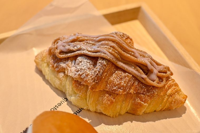 スタバベーカリー「プリンチ®」の新作を食べ比べ。マロン風味のマリトッツォに山脈ケーキまで!?の画像