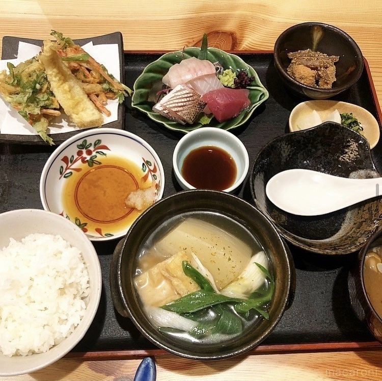 京都で食べるべき和食ランチ13選 リーズナブルなおばんざいから高級感あるお寿司まで Macaroni 京都で食べるべき和食ランチ13選 リーズナブルなおばんざいから高級感あるお寿司まで Macaroni