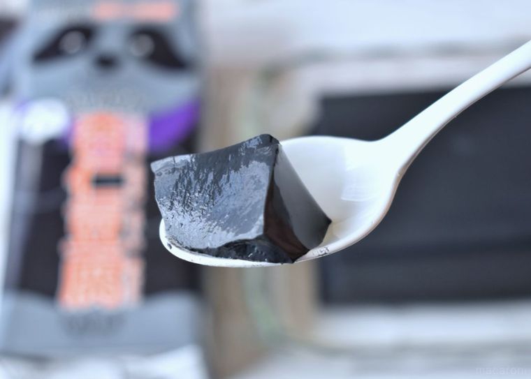 カルディ「パンダブラック杏仁豆腐」で作るハロウィンデザート。そのまま食べるだけではもったいない♪の画像