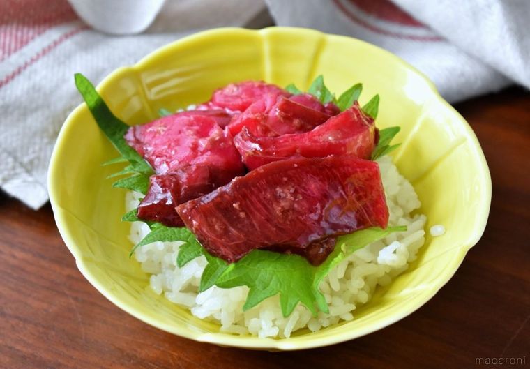 ドラゴンフルーツを茹でるとまぐろになるって本当!? SNSで噂の食べ方を検証の画像