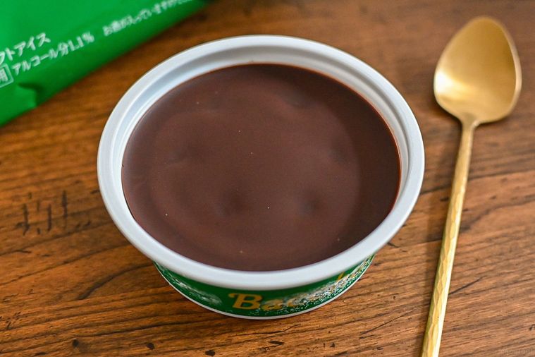 待望の “バッカス” チョコアイス新登場!ブランデーの華やかな香り広がる贅沢大人アイス【365日アイス女子】の画像