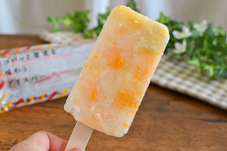 秋だけの味。セブン限定「ゴロッと果実を味わうアイスバー」の新作登場、秋の果実がたっぷり♪【365日アイス女子】の画像