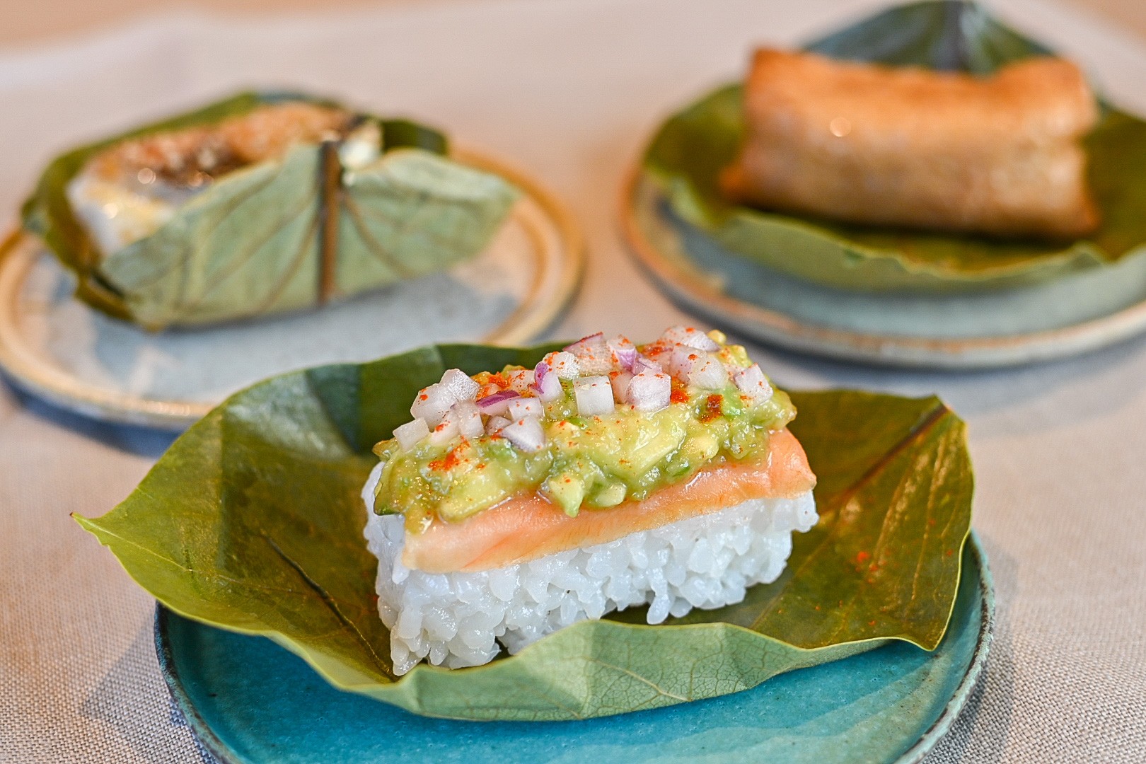 柿 の 葉 寿司 食べ 方