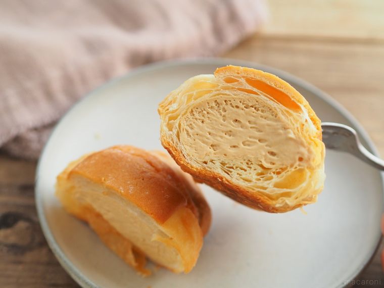 ファミマ「冷やして食べるクロワッサン」にキャラメル登場。焼きたてよりもおいしい!?の画像