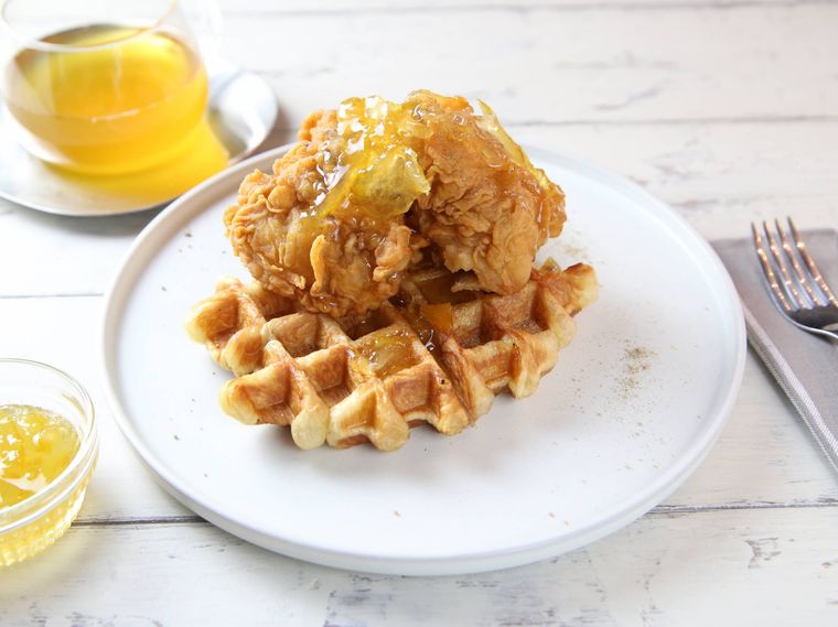 片手で楽しめる韓国料理「ビビンパフェ」登場!ベジゴーで3種の新商品が販売中の画像