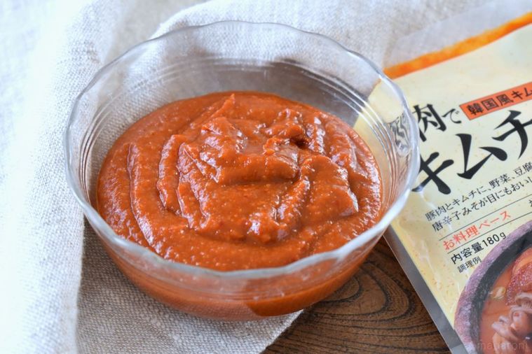 カルディで見つけた優秀鍋つゆ!「豚肉でキムチ鍋」で作る濃厚コク旨キムチチゲの画像