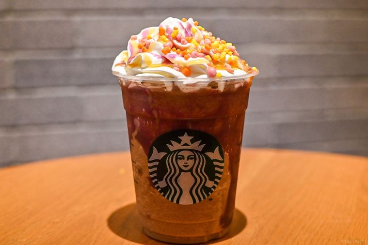 飲めるのは12日間のみ!スタバ最新作「仮装ver 焼き芋フラペチーノ®」を最速レポの画像