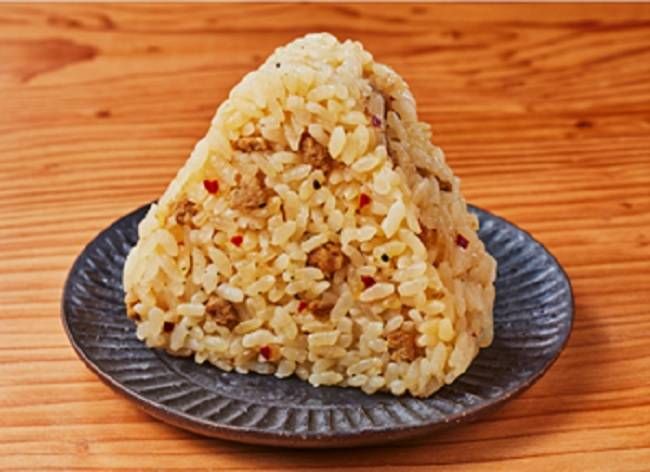 ローソン×ステーキ宮のおにぎりやお弁当が登場!5種類の商品が関東甲信越で発売の画像