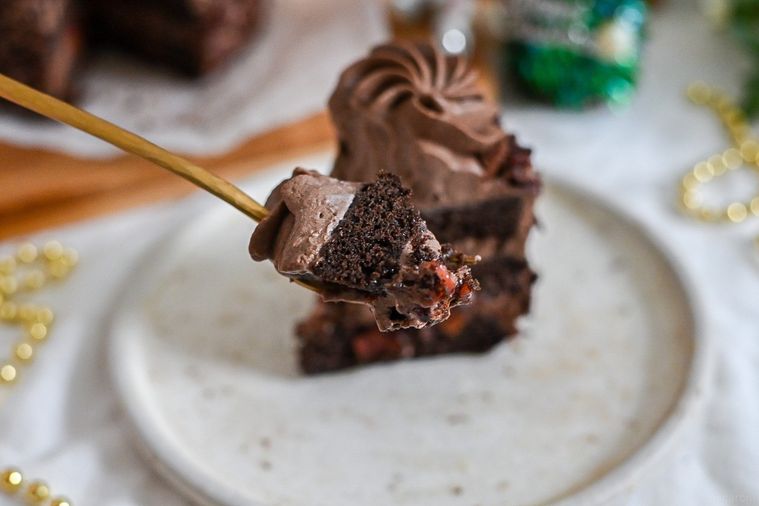 オンライン限定!スタバのクリスマスケーキ2種を実食【予約は12月15日まで】の画像