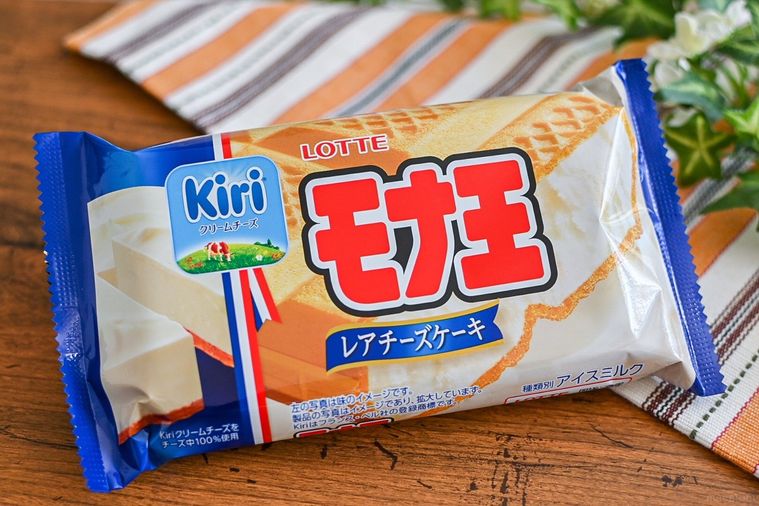 モナ王とキリクリームチーズがコラボ!かなりチーズが濃いコクたっぷりなフレーバー【365日アイス女子】の画像