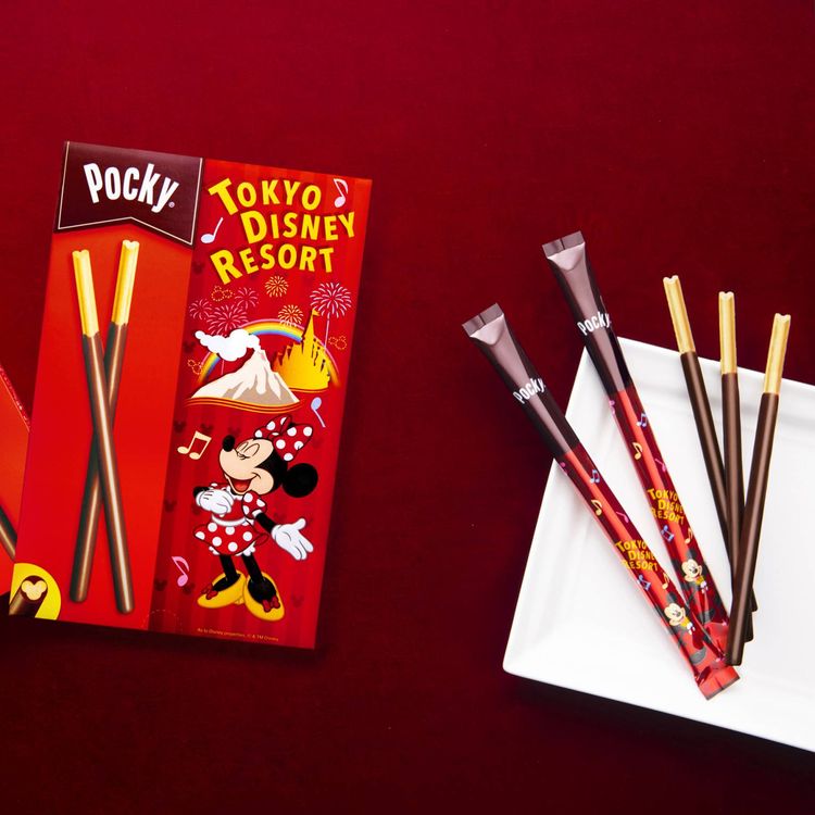 中身までミッキー 東京ディズニーリゾート 限定のポッキーが12月1日から新登場 Macaroni