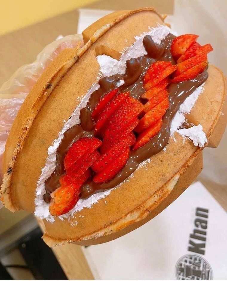 韓国発のワッフル専門店「ワッフルカーン」が新大久保にオープン!現地でも人気のメニューが食べられるの画像