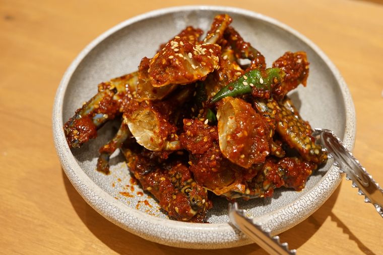 日本初「新大久保韓国横丁」が誕生!全10店のおすすめメニューと注文方法の画像