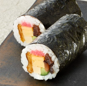 ファミマで2022年 “恵方巻” の予約がスタート!スイーツを含む計10種類が登場の画像
