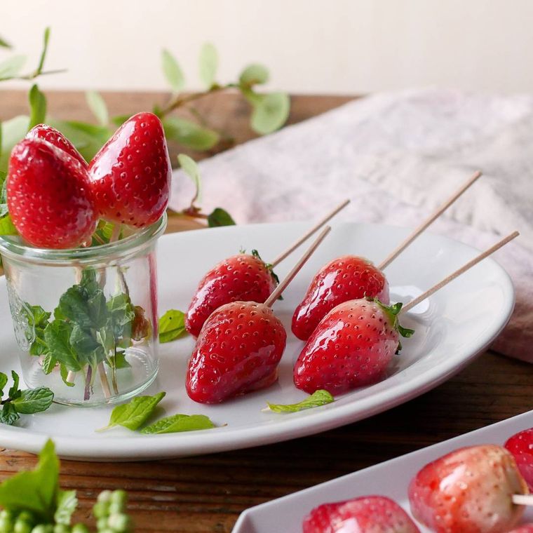 子供と楽しみながら 失敗知らずのいちご飴