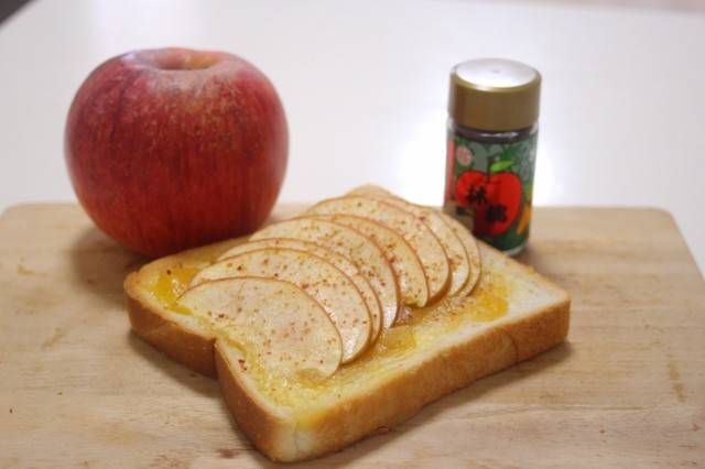 りんごにかける七味!? フレンチシェフと有名七味店による「りんごにかけるスパイス」がマクアケにて販売中の画像