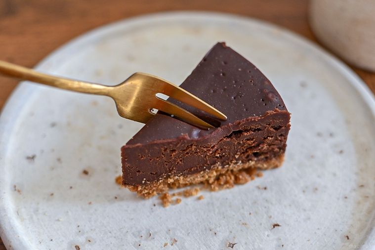 スタバのオンラインストア限定「STARBUCKS®チョコレートケーキ」を実食!の画像