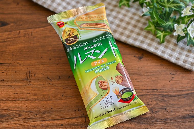 ルマンドアイス新作「宇治抹茶」のほろ苦さがやみつきなる。風味豊かで上品な味【365日アイス女子】の画像