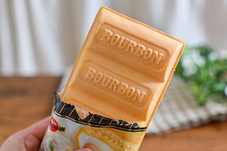 ルマンドに続き「ホワイトロリータ」のアイス登場!ミルク風味たっぷりで食感も楽しめる【365日アイス女子】の画像