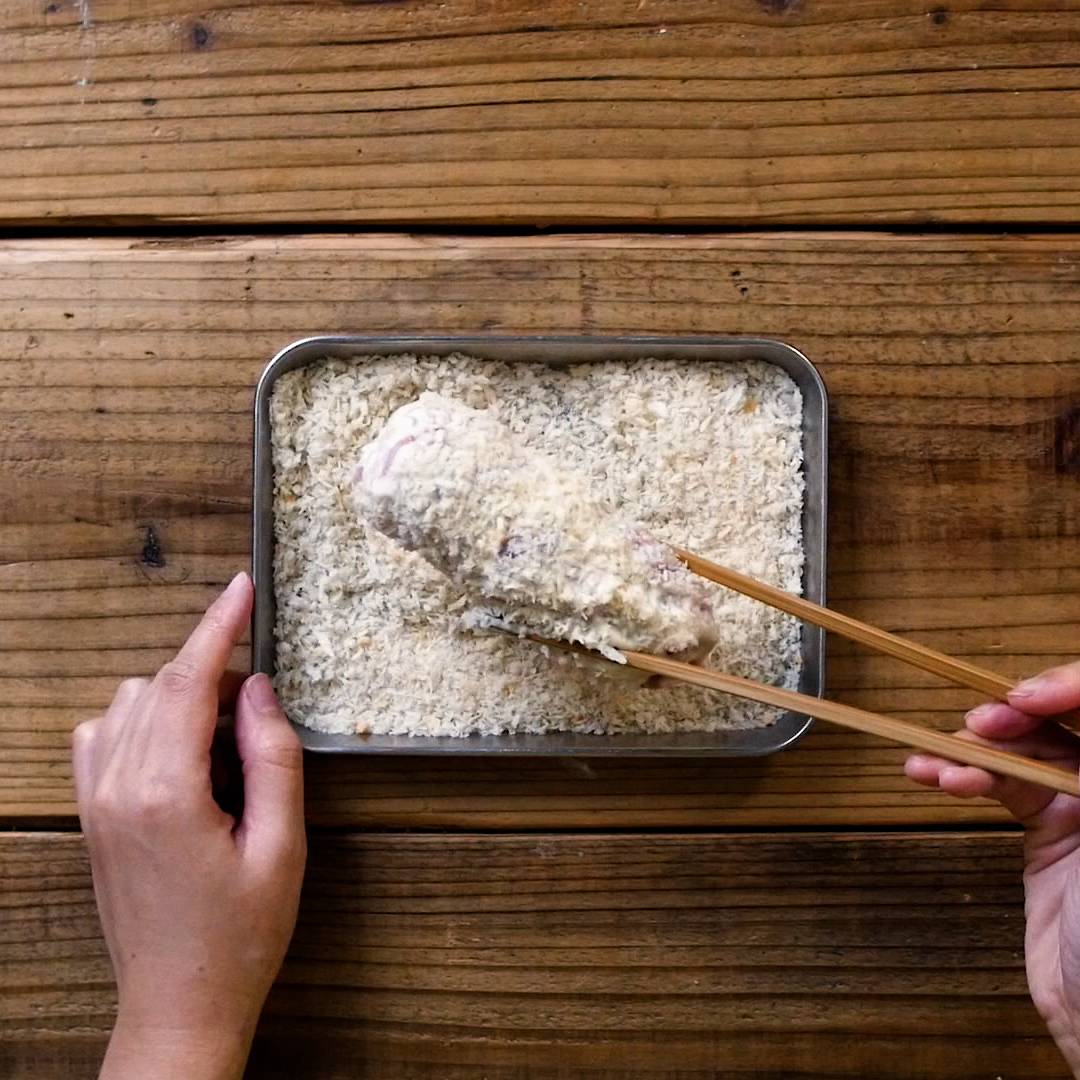 海苔チーズの豚バラくるくるミルフィーユカツ Macaroni