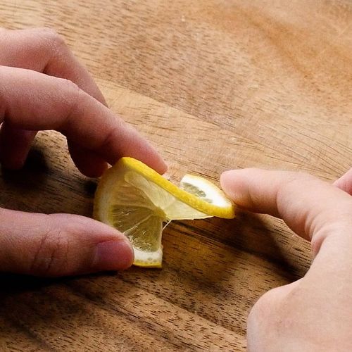 レモンの飾り切り ちょうちょ Macaroni