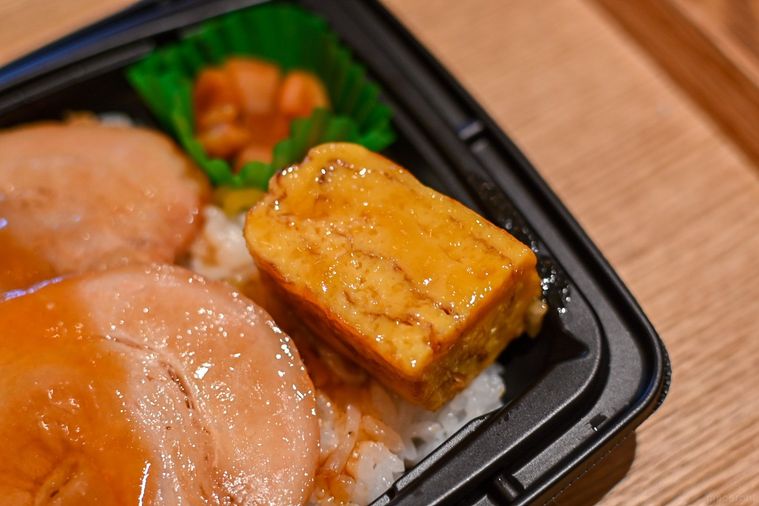 究極の「タレ弁」が誕生!ミニストップ×鳥羽シェフ、コンビニ弁当に革命を起こすの画像