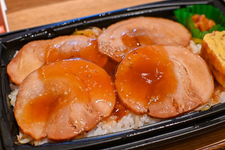 究極の「タレ弁」が誕生!ミニストップ×鳥羽シェフ、コンビニ弁当に革命を起こすの画像