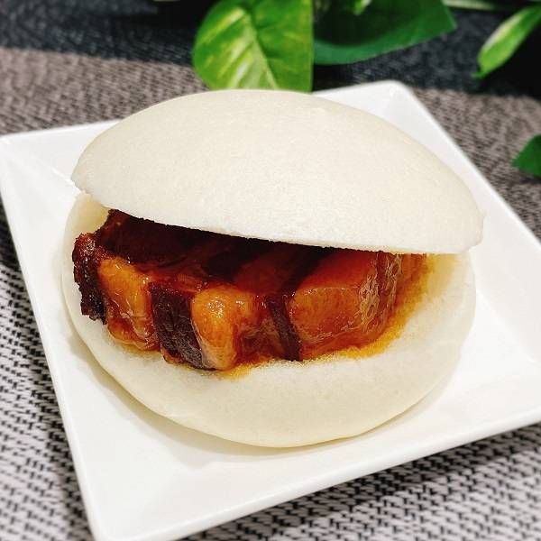 中華まんの皮だけ!? 100円ローソンに「具なしまん」新登場、好きな具材を挟んで楽しめるの画像