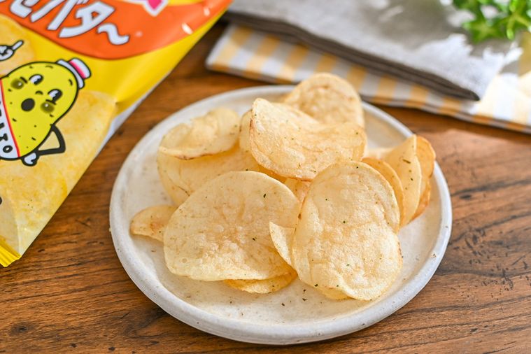 カルビーポテトチップスの人気ランキングTOP10!みんながおすすめするフレーバーはどれ?の画像
