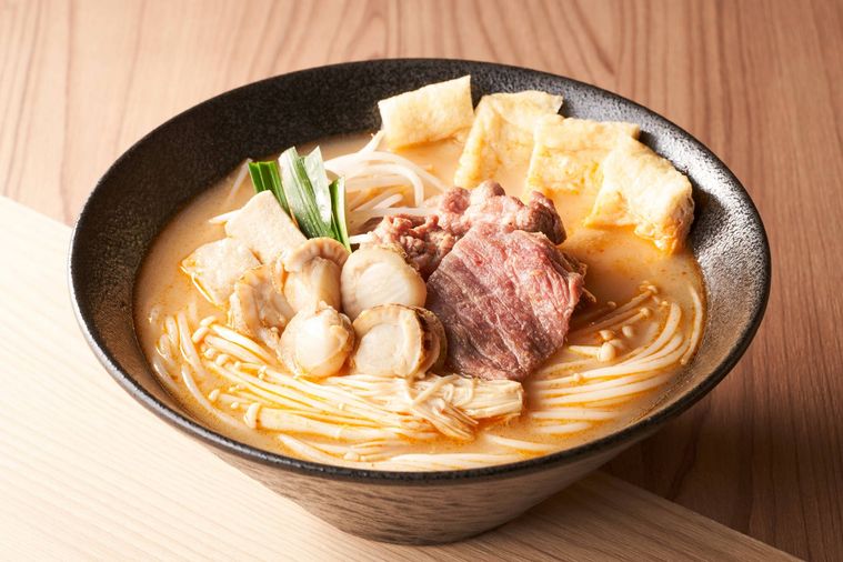 香港発スープヌードル店が日本上陸!新宿「譚仔三哥米線(タムジャイサムゴー)」のおすすめメニューの画像