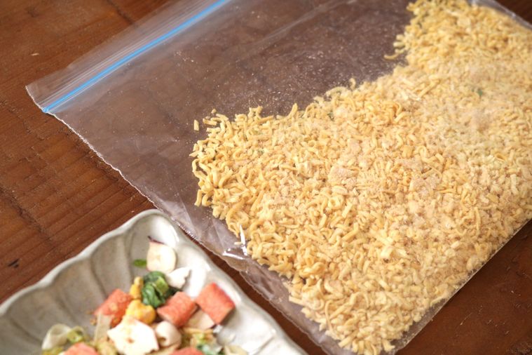 炊飯器で一発!シーフードヌードルで作る簡単ピラフの完成度がすごすぎた…の画像