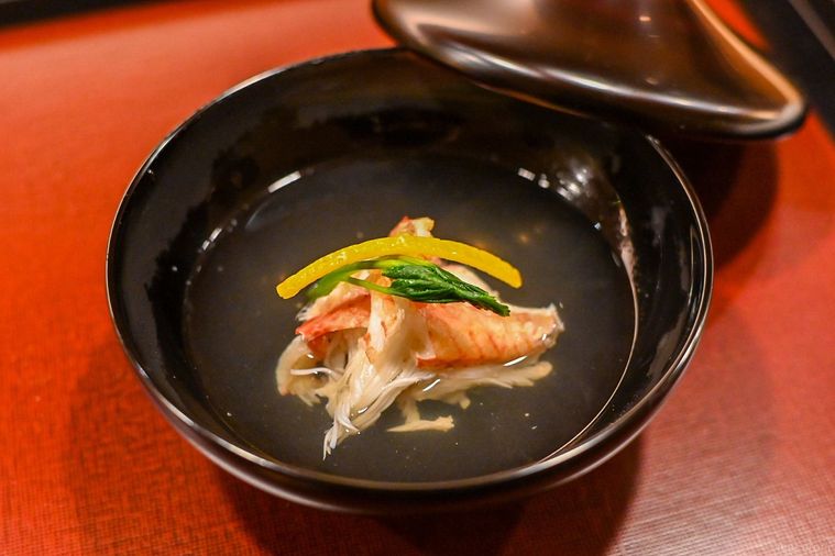 日本料理の実力店「銀座すがの」がオープン。素材のおいしさを最大限に活かした料理の数々の画像