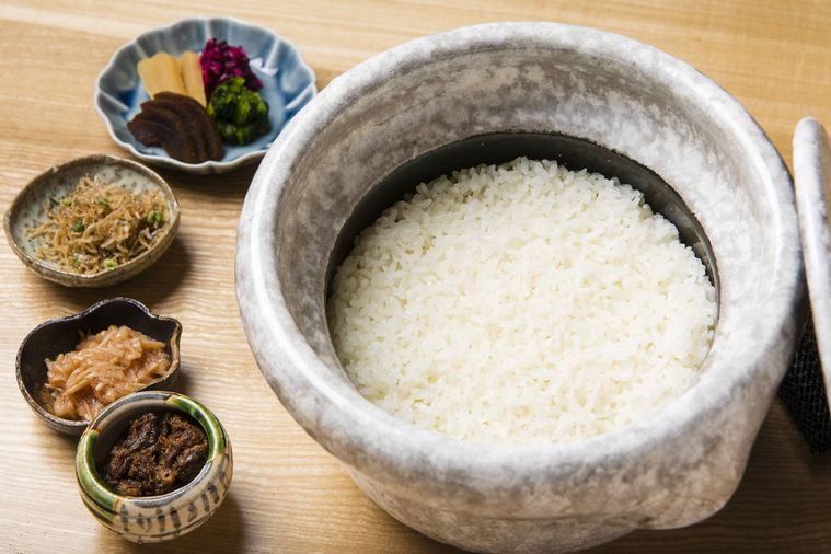 日本料理の実力店「銀座すがの」がオープン。素材のおいしさを最大限に活かした料理の数々の画像