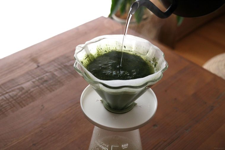 お茶も丁寧にドリップする時代がきた!HARIO「茶茶ドリッパー」の使い方・気になる味は?の画像