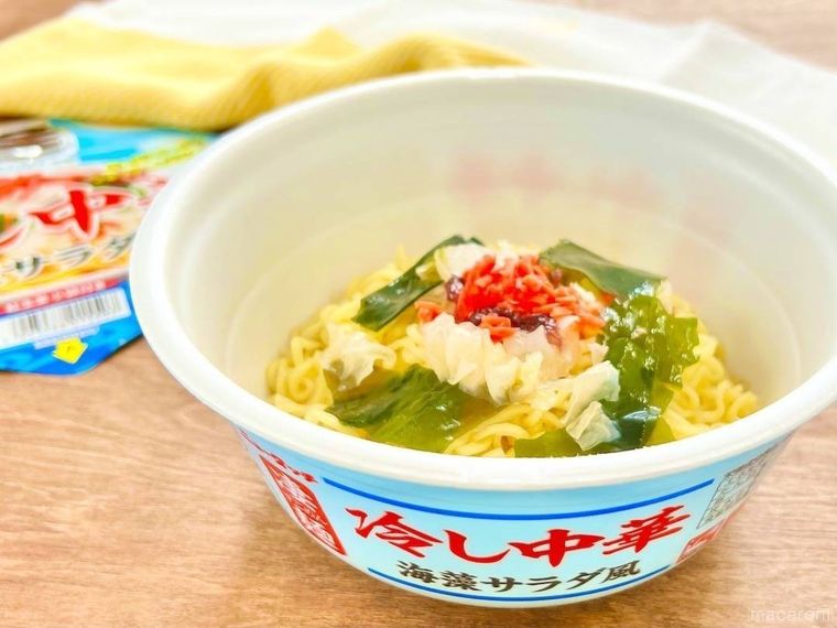 本当にすごすぎるとSNS騒然。待望の復活「凄麺 冷し中華 海藻サラダ風」を実食の画像