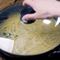 【作り方】オクラとツナのさっぱりポン酢パスタ