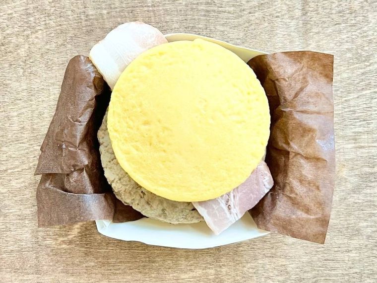 ジャンクなのに低糖質!ローソン「たまごでサンド!たまごバーガー」が革命的の画像