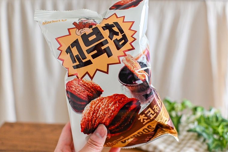 SNSで話題の韓国菓子「コブクチップ」とは?1カ月で100万袋売れたチョコチュロス味を実食の画像