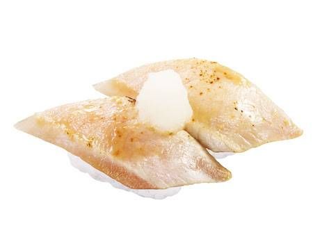 くら寿司で「超三貫と日本海」フェアが開催中!110円から食べ比べを楽しめるの画像