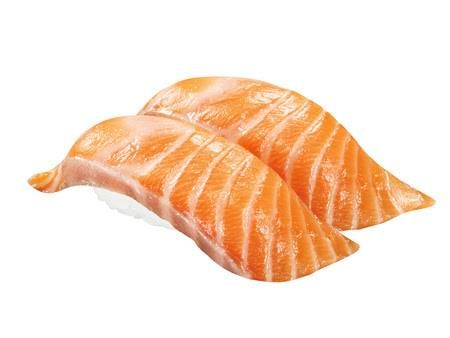 くら寿司で「超三貫と日本海」フェアが開催中!110円から食べ比べを楽しめるの画像