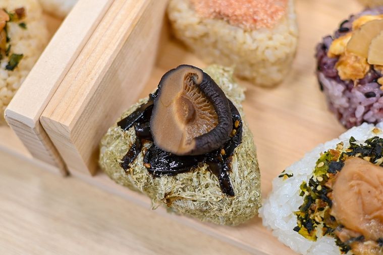 おにぎり専門店ブーム到来!新店・虎ノ門「TARO TOKYO ONIGIRI」おすすめメニュー11選の画像