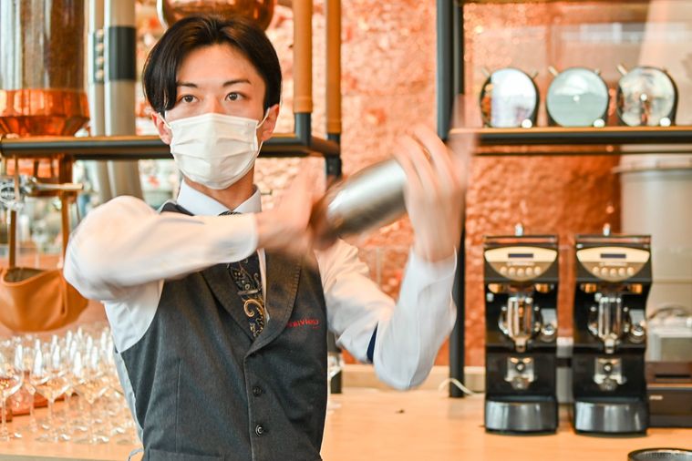 スタバ初コラボ!リザーブ® ロースタリー 東京とファッションブランド「アンブッシュ」の限定ドリンク3種の画像