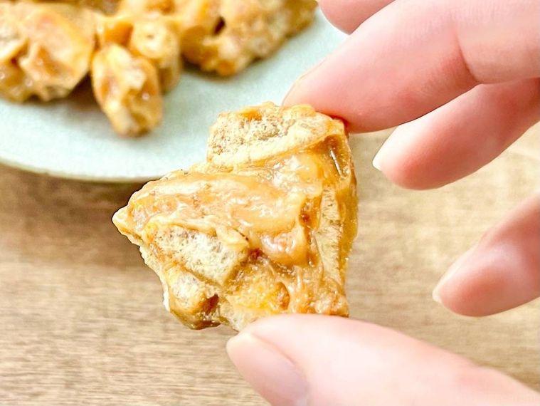 カルディの謎お菓子「柿の種トフィ」とは?甘じょっぱ好きは絶対に食べるべき禁断の味の画像