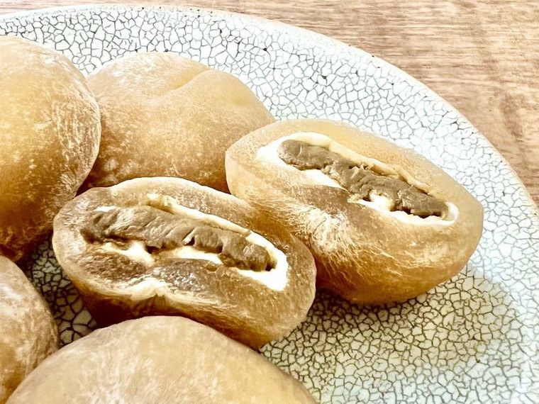 全ほうじ茶好きに伝えたい!カルディ新作「ほうじ茶もち」はオンライン売り切れの注目和菓子の画像