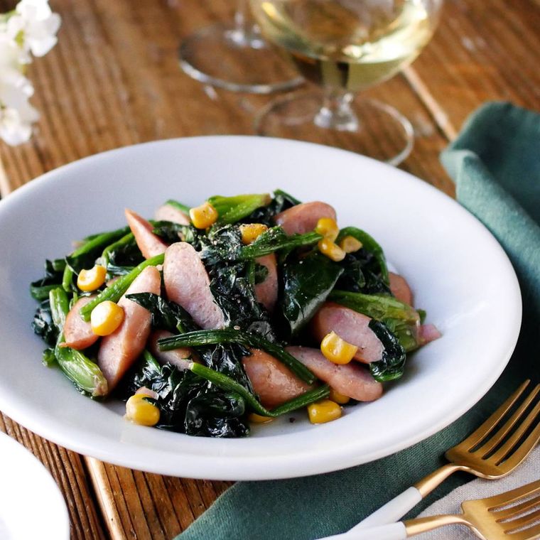 ほうれん草とウインナーのバターしょうゆ炒め