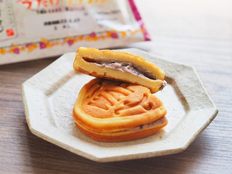 今しか食べられない!北海道土産「あんバタサン」がワッフルになってファミマに登場の画像