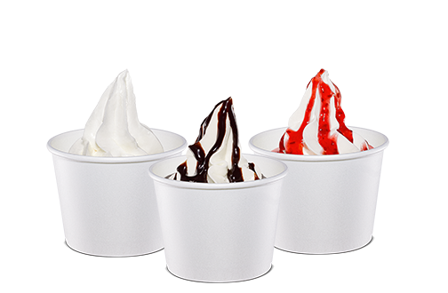 チョコレートサンデー、ラズベリーサンデー、プレーンソフトクリームが並んでいる