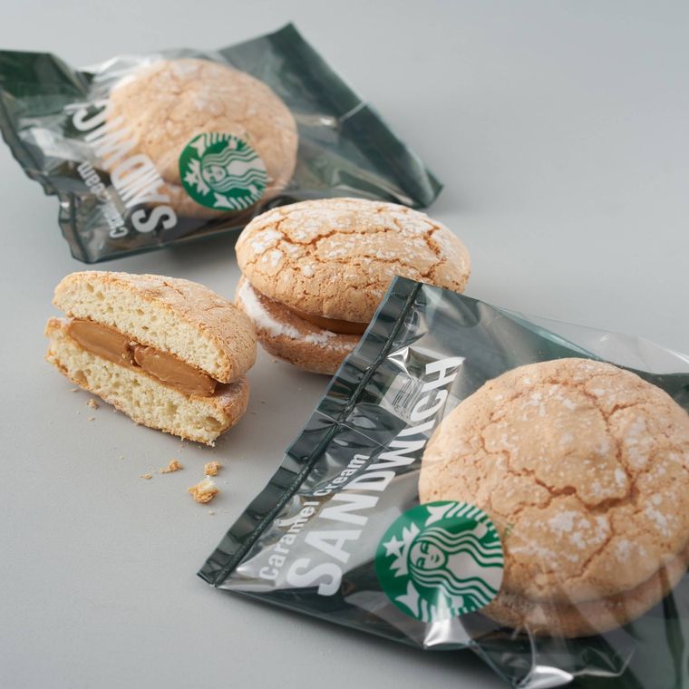 スタバ新作フードは “ミドリ” がテーマ!? キウイのチーズケーキやプラントベースフードなど全11種の画像