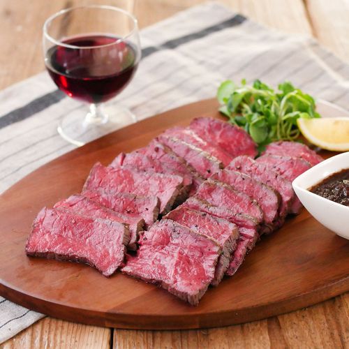 牛肉のおつまみレシピ人気ランキングTOP10！赤ワインやビールに合う料理で乾杯♪